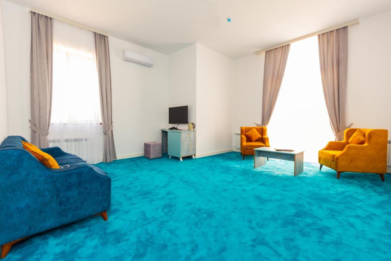 Maricel Astara Resort Hotel ภายนอก รูปภาพ
