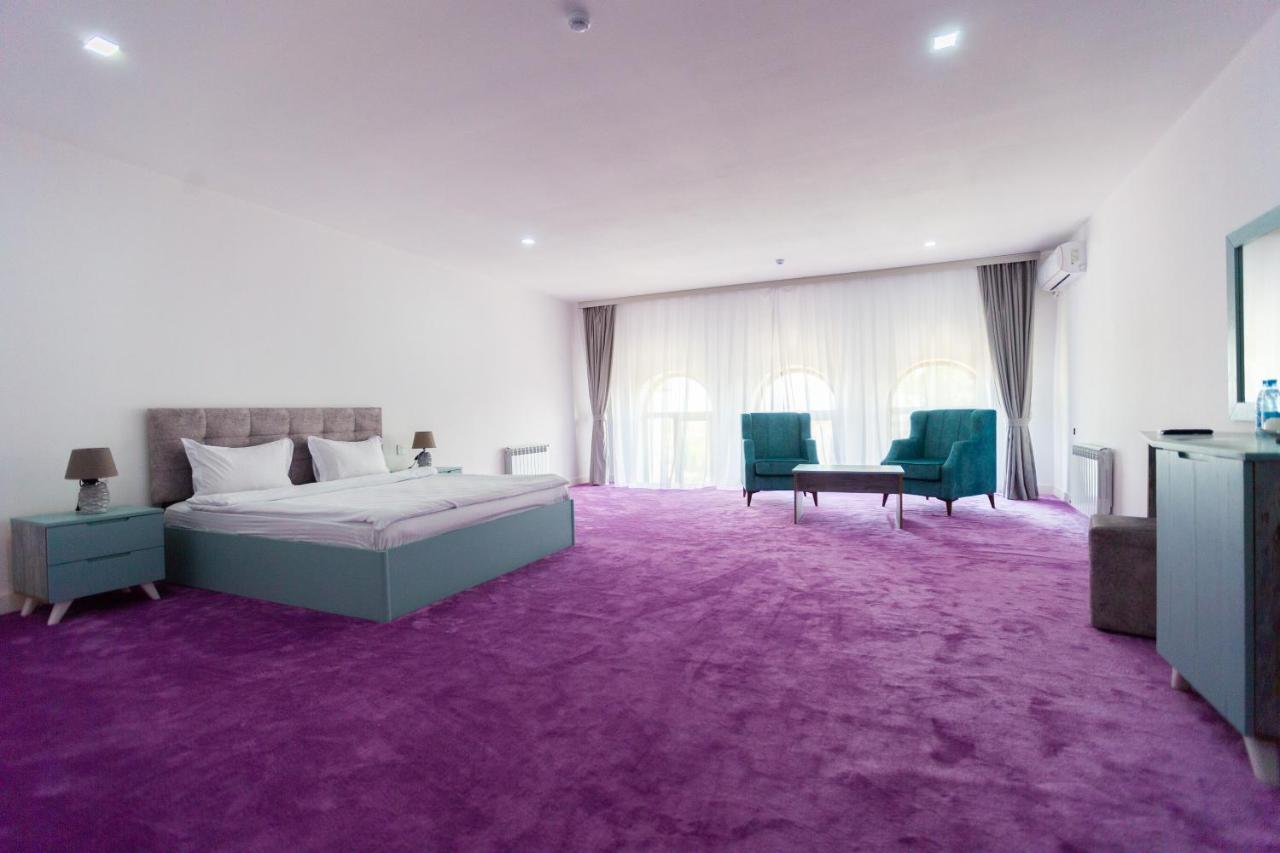 Maricel Astara Resort Hotel ภายนอก รูปภาพ